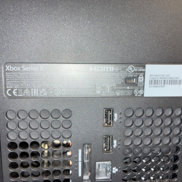 Microsoft XBOX Series X 1882 1Tb SSD Game System~ In Box*Controller*Manual*EUC - Picture 5 of 12